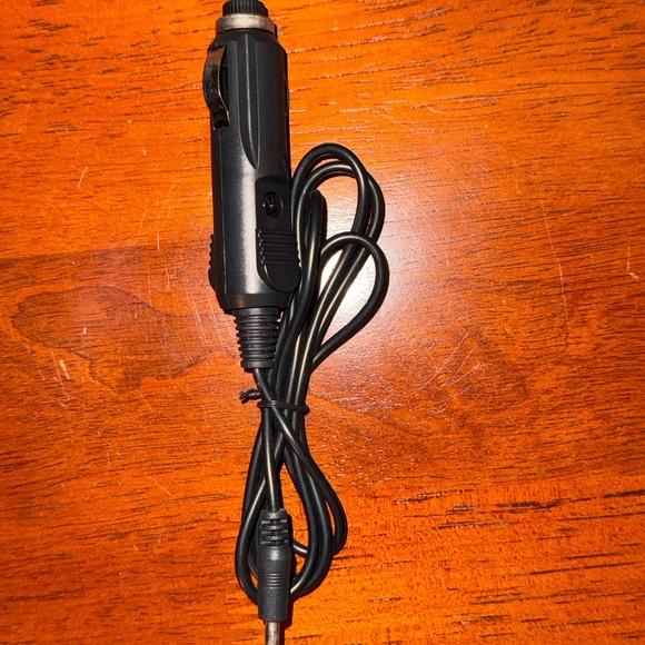 Nikon D3100 with 18-55mm lens + 55-200mm lens - Picture 4 of 17